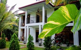 Manike Lodge Habarana